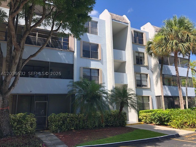 KENDALL GATE CONDO - Residential Lease