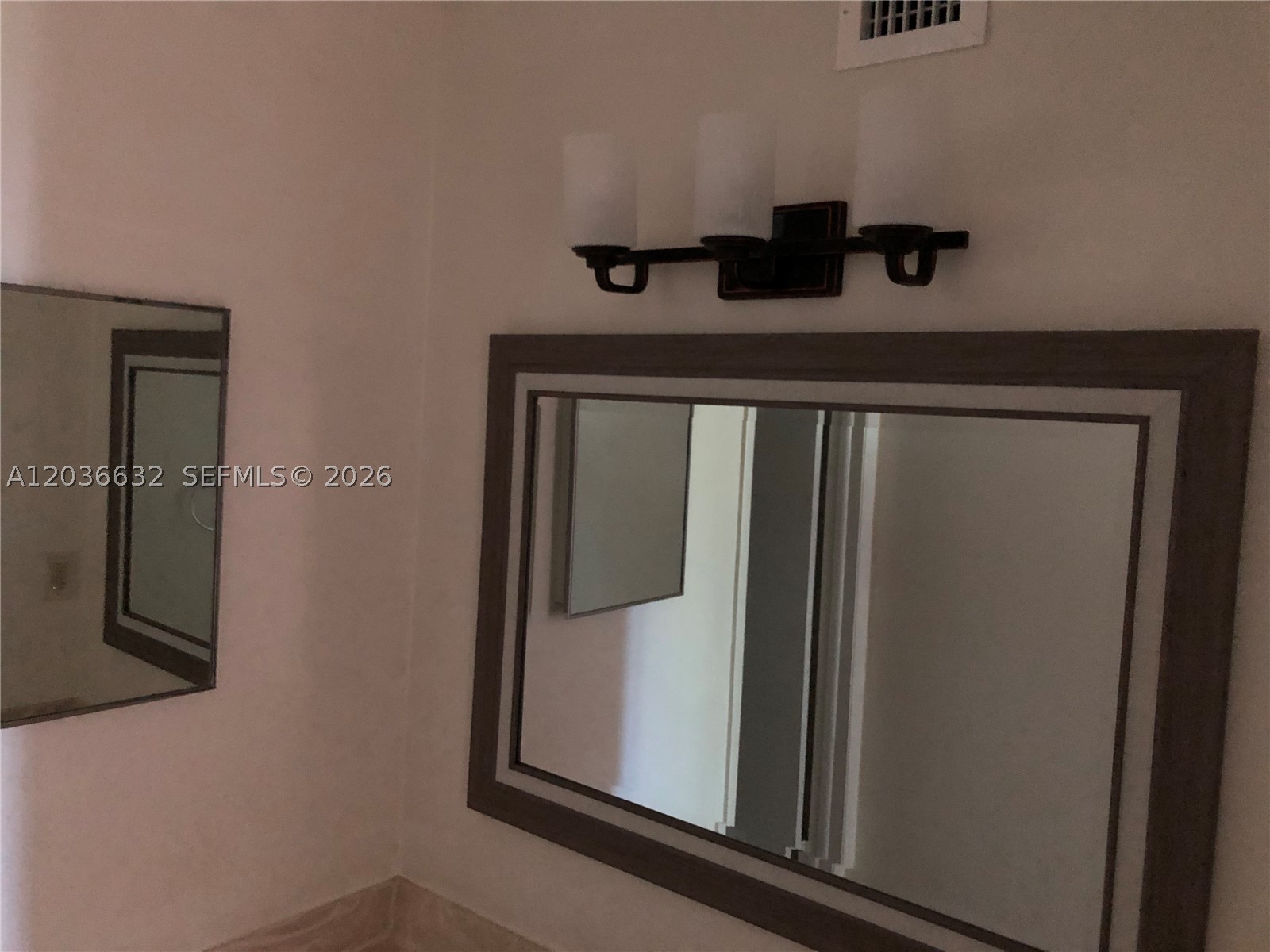 KENDALL GATE CONDO - Residential Lease