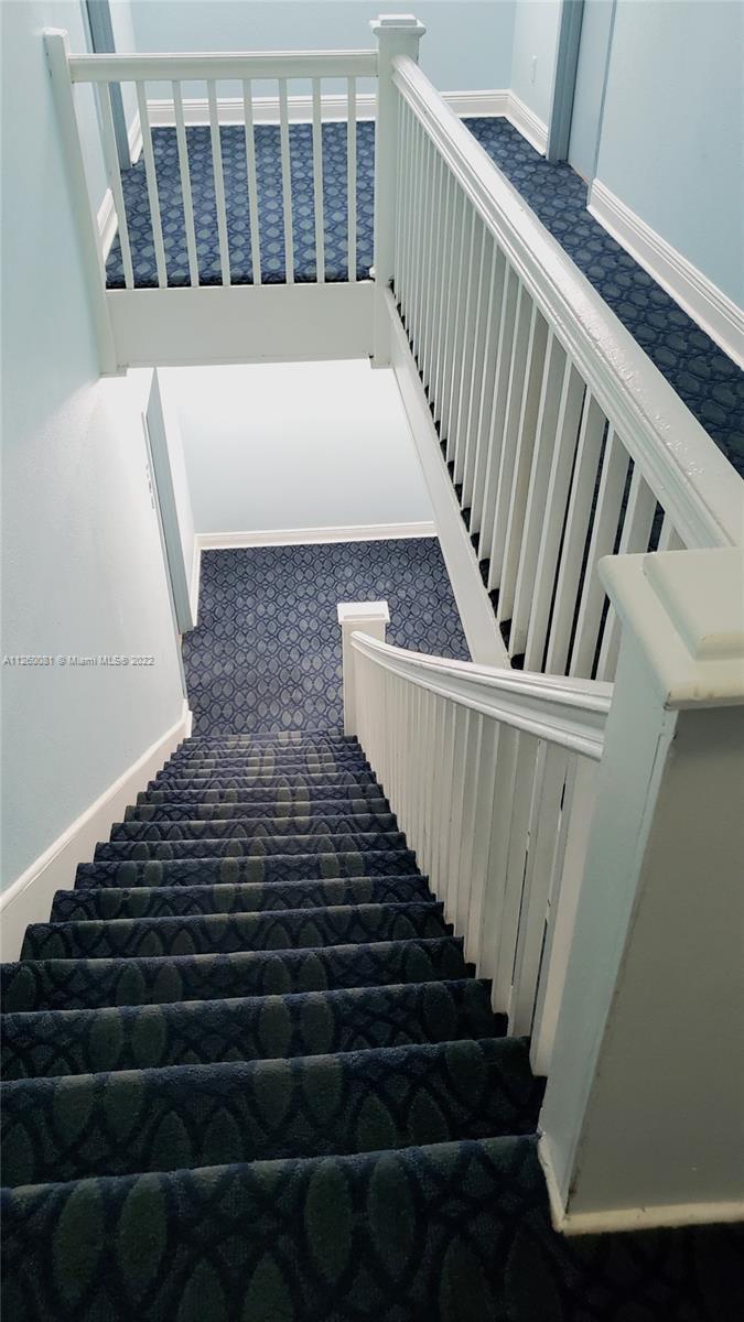 1523 WEST CONDO - Residential Lease