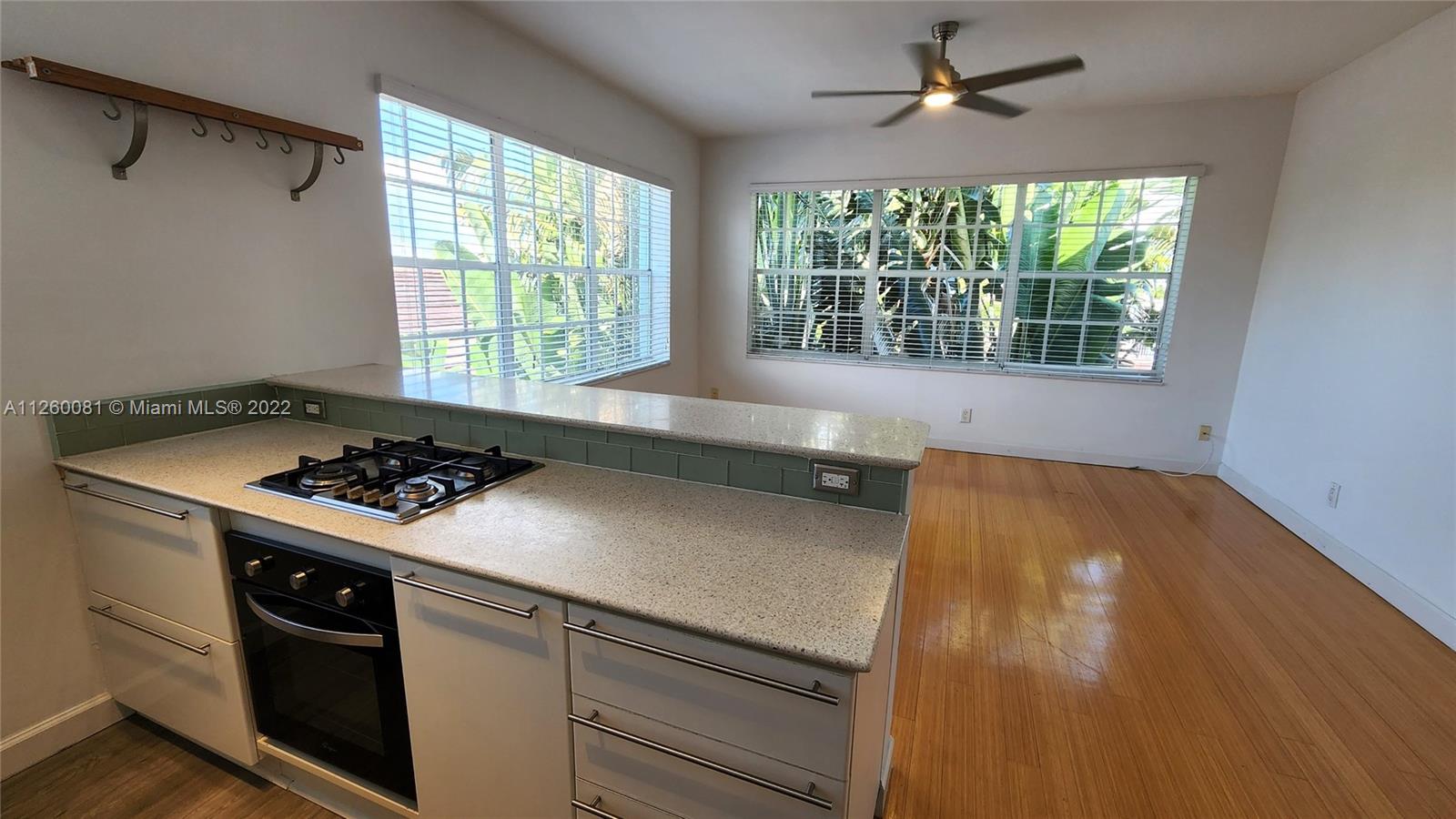 1523 WEST CONDO - Residential Lease