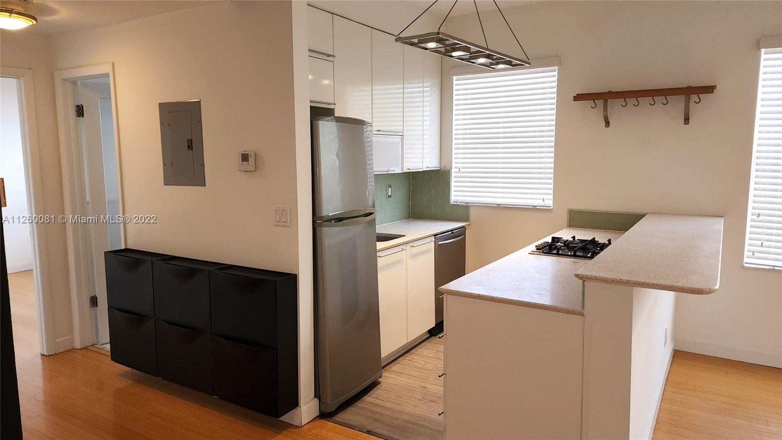 1523 WEST CONDO - Residential Lease