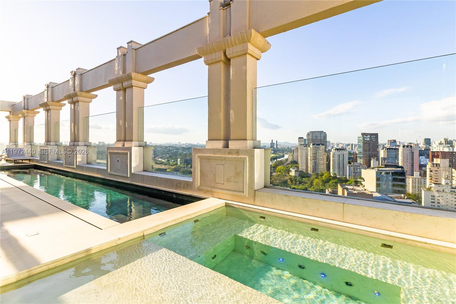 Pateo Leopoldo - Residential