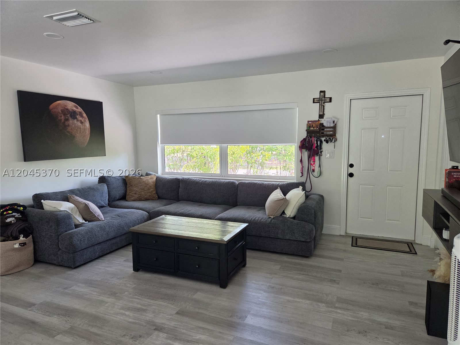KENDALL GREEN SEC - Residential