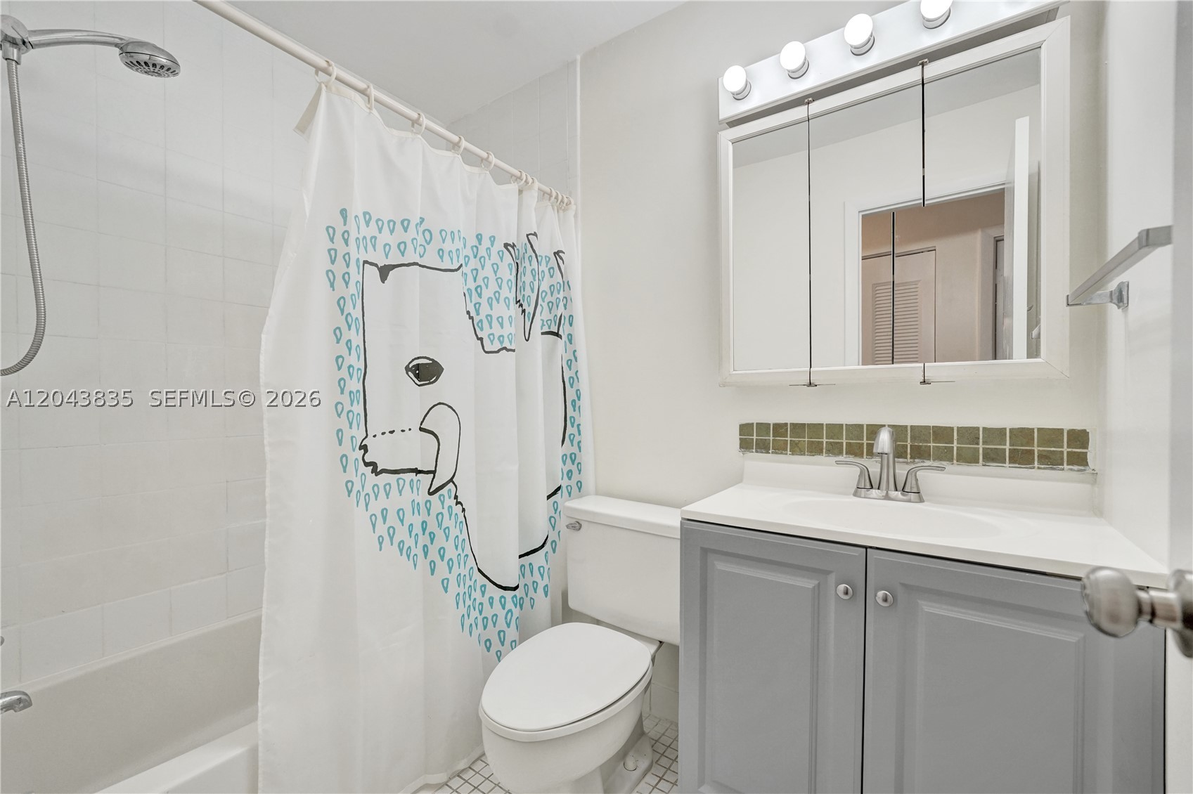 WESTVIEW CONDOMINIUM NO F - Residential