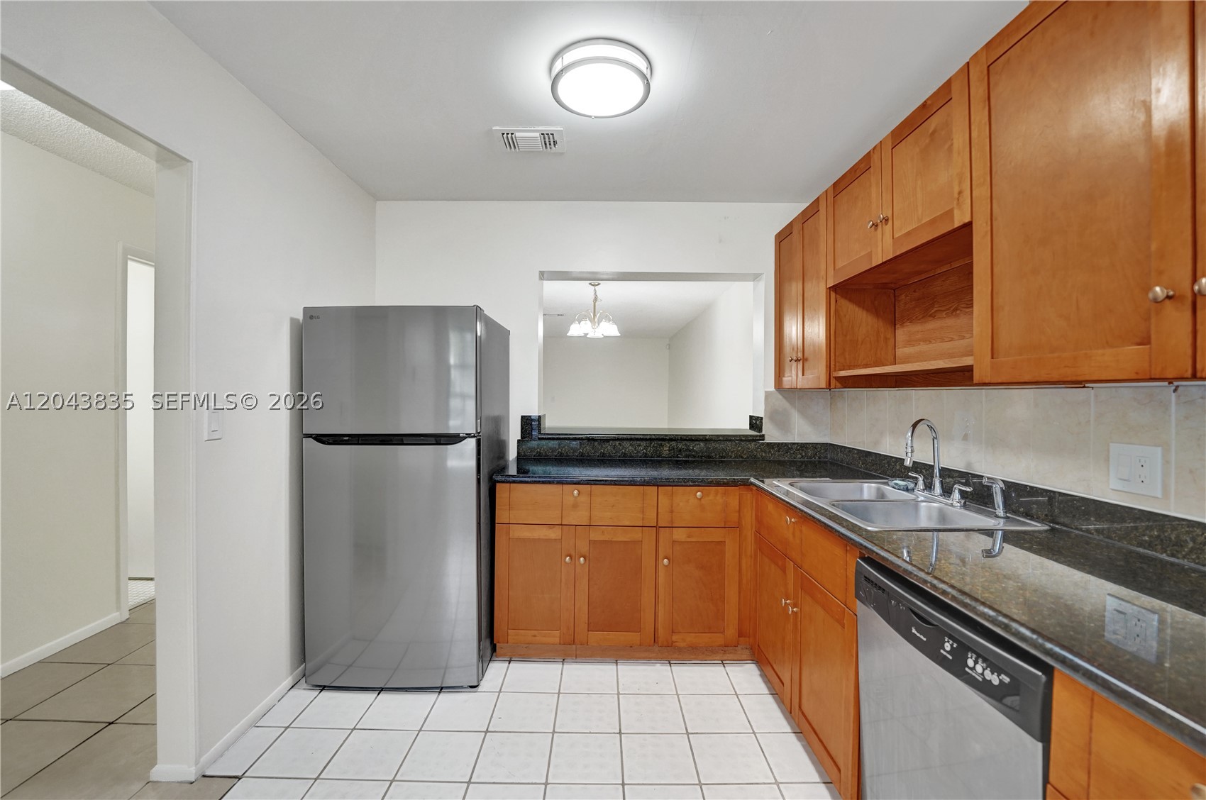 WESTVIEW CONDOMINIUM NO F - Residential