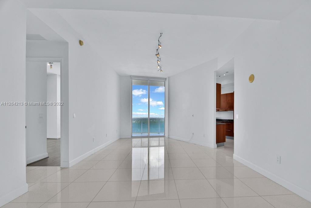 TDR TOWER II CONDO - Residential Lease