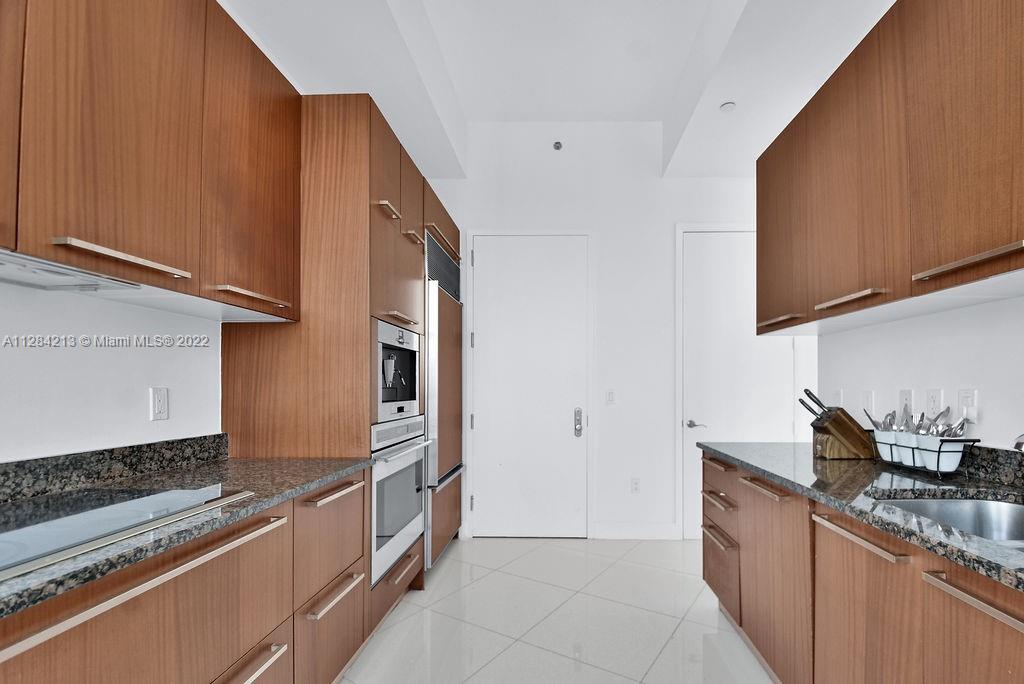 TDR TOWER II CONDO - Residential Lease