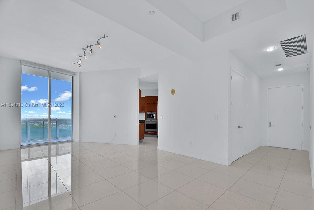 TDR TOWER II CONDO - Residential Lease