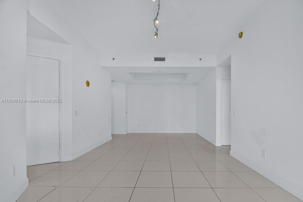 TDR TOWER II CONDO - Residential Lease