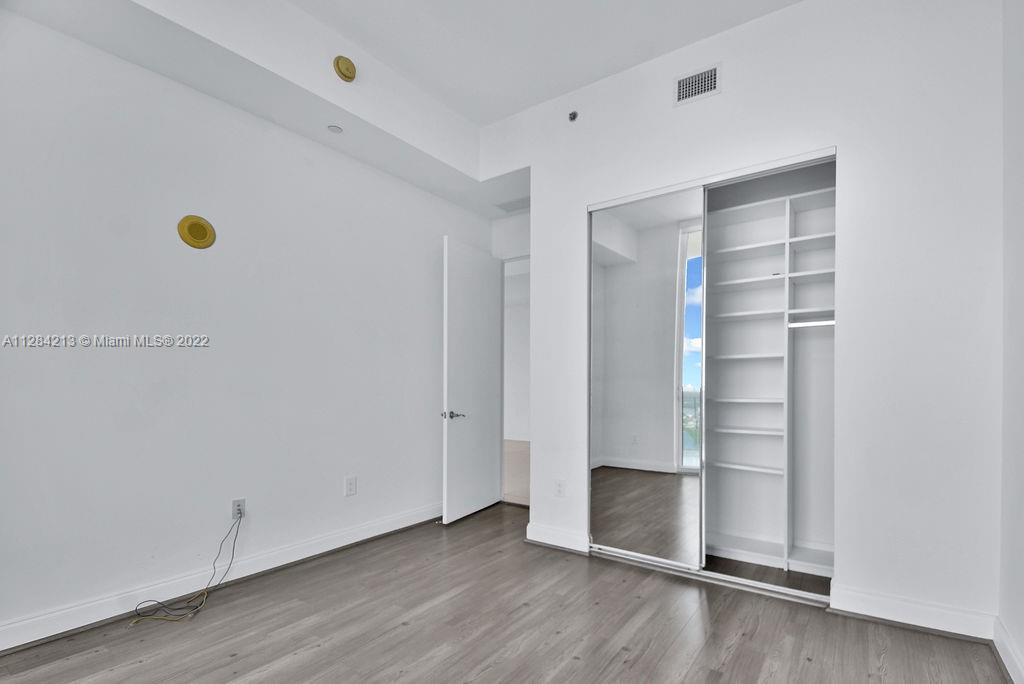 TDR TOWER II CONDO - Residential Lease