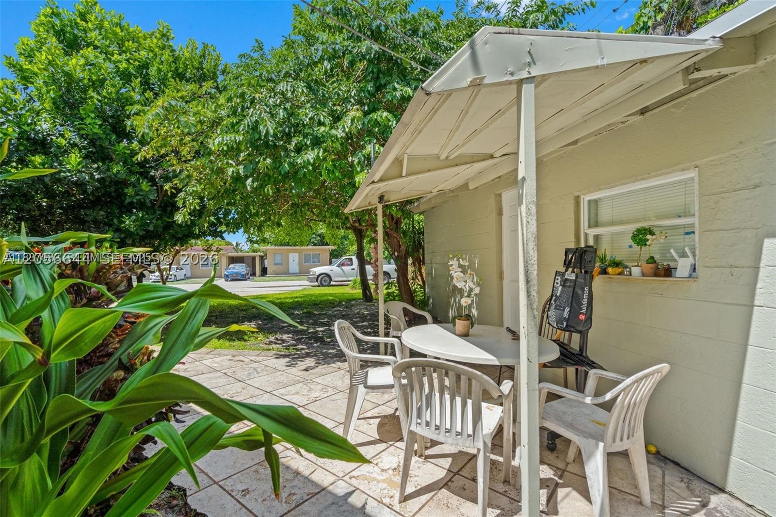 BEVERLY PARK - Residential