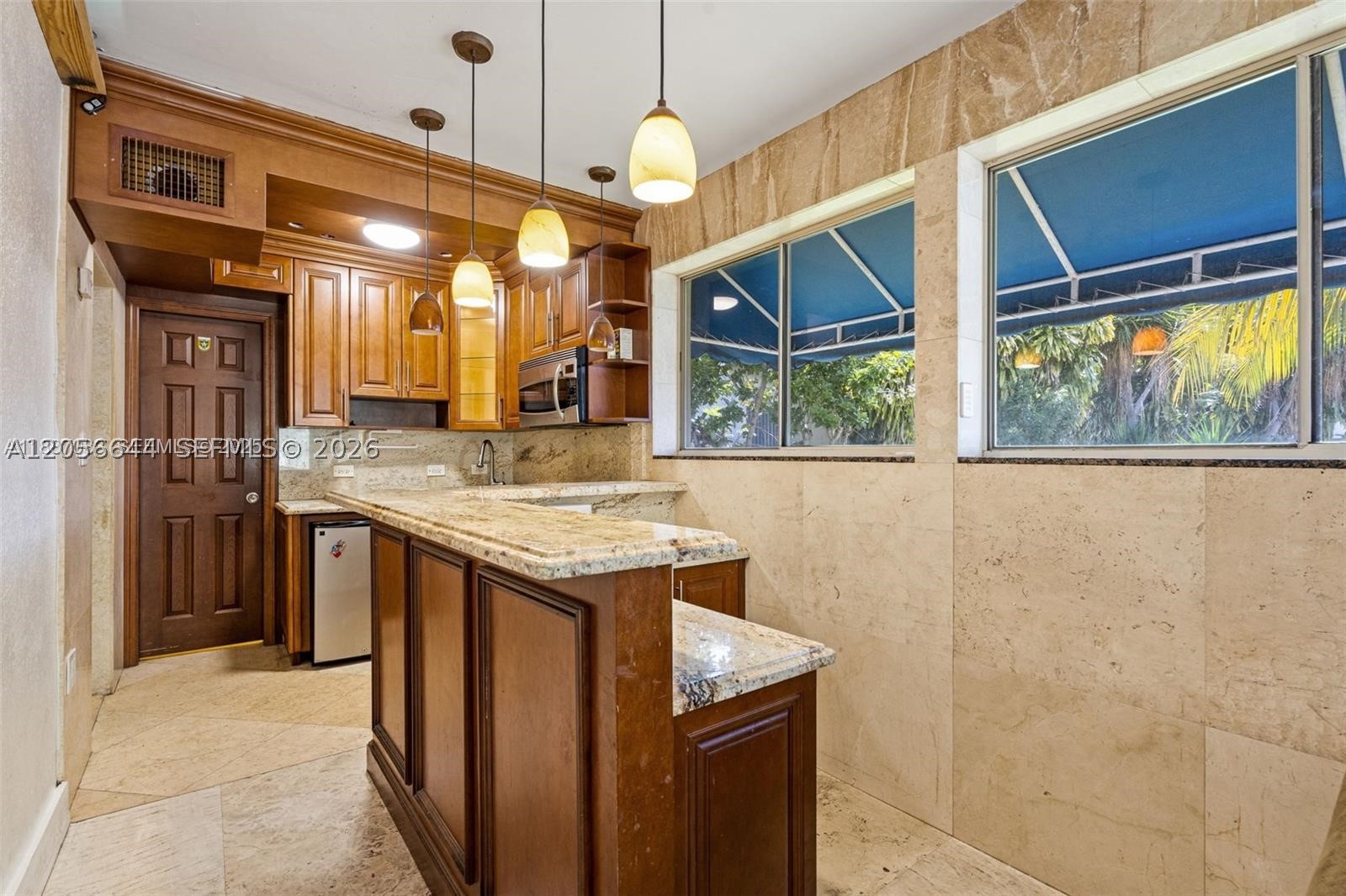 BEVERLY PARK - Residential