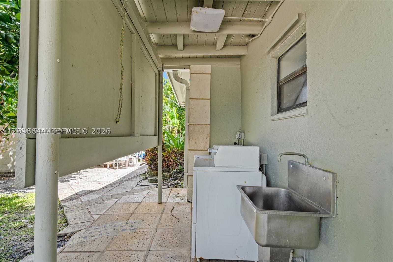 BEVERLY PARK - Residential