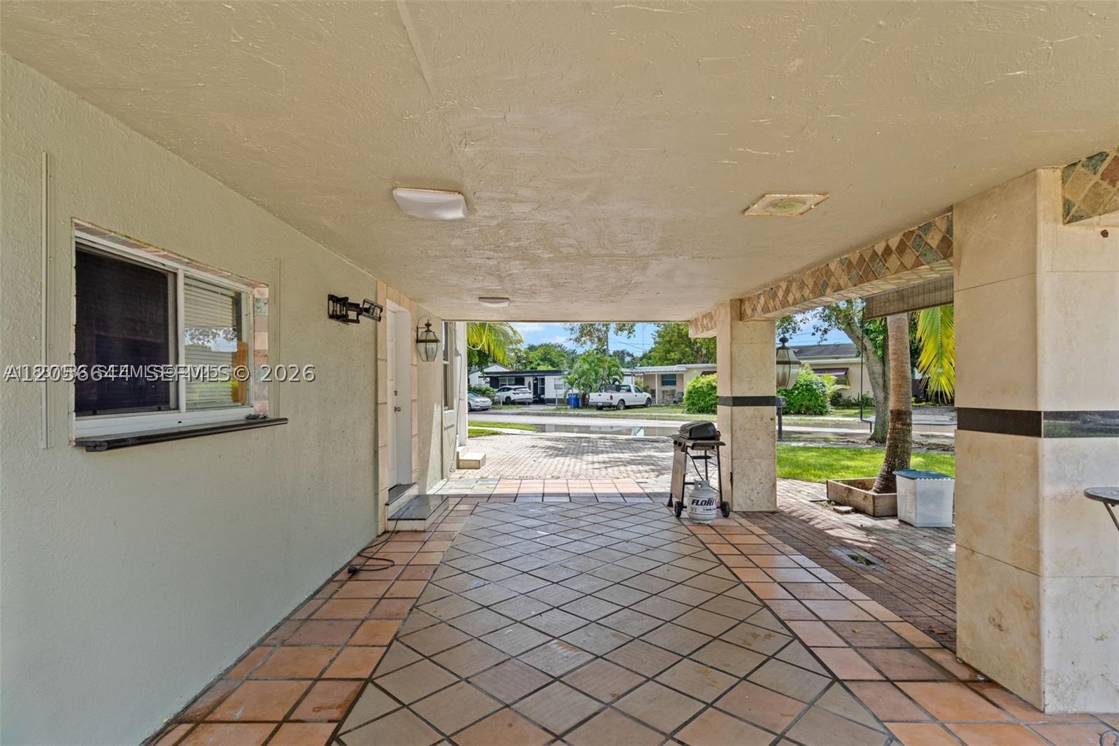BEVERLY PARK - Residential