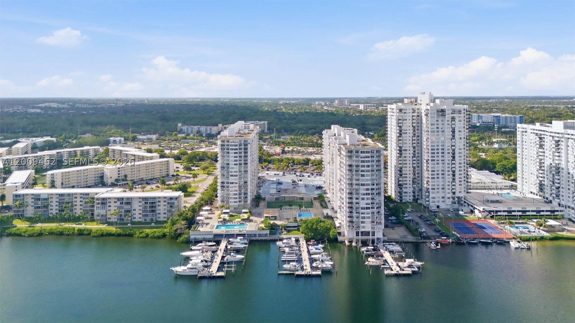 DEL PRADO MARINA - Residential