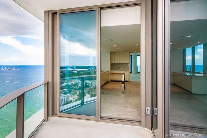 Ritz Carlton Residences - Residential