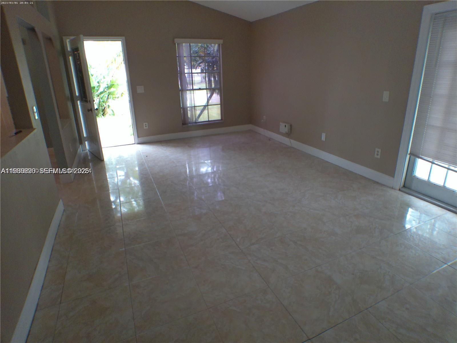 CINNAMON PLACE 1 - Residential