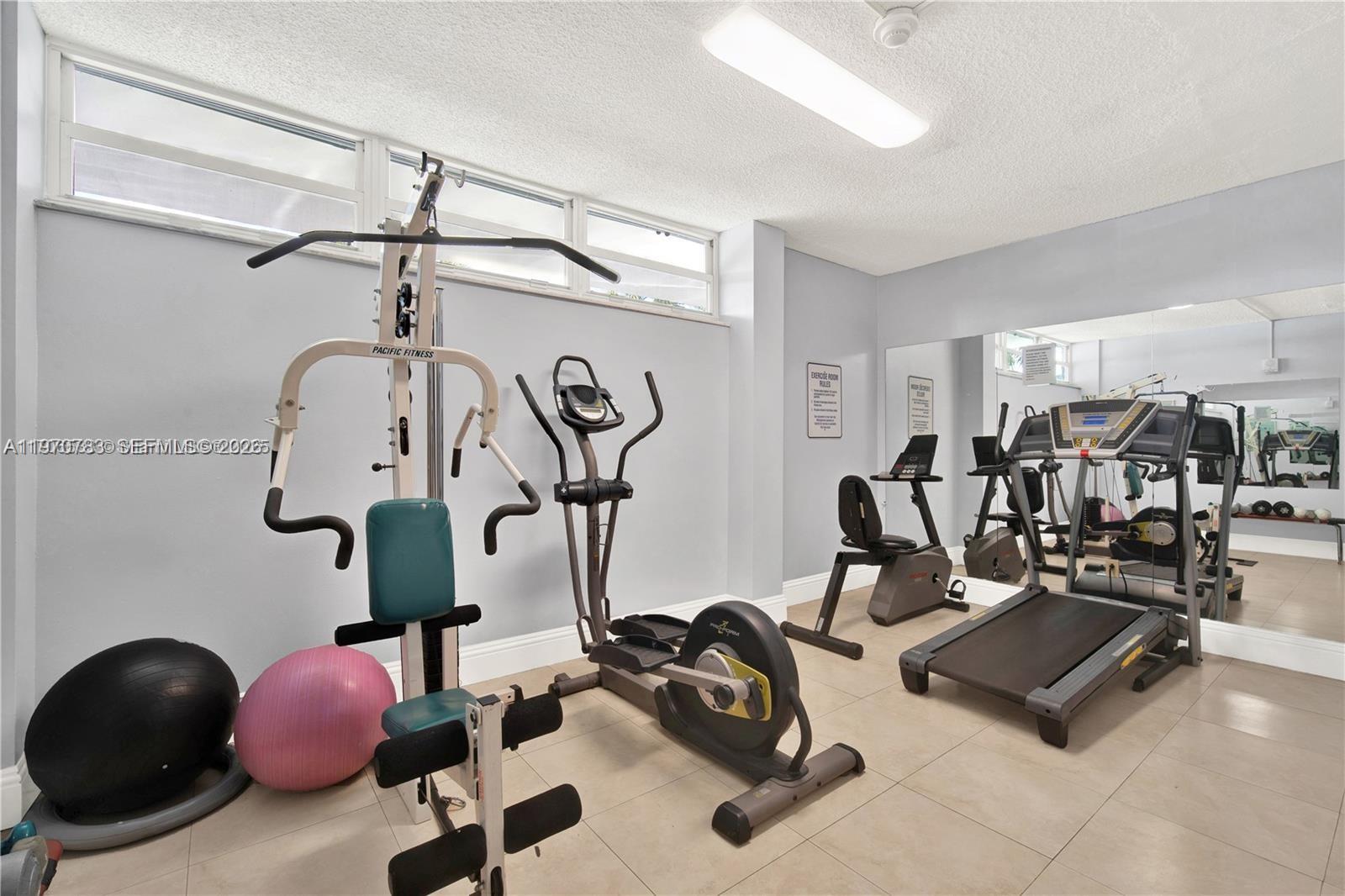 KEYSTONE HARBOR CLUB COND - Residential