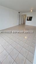 KEYSTONE HARBOR CLUB COND - Residential