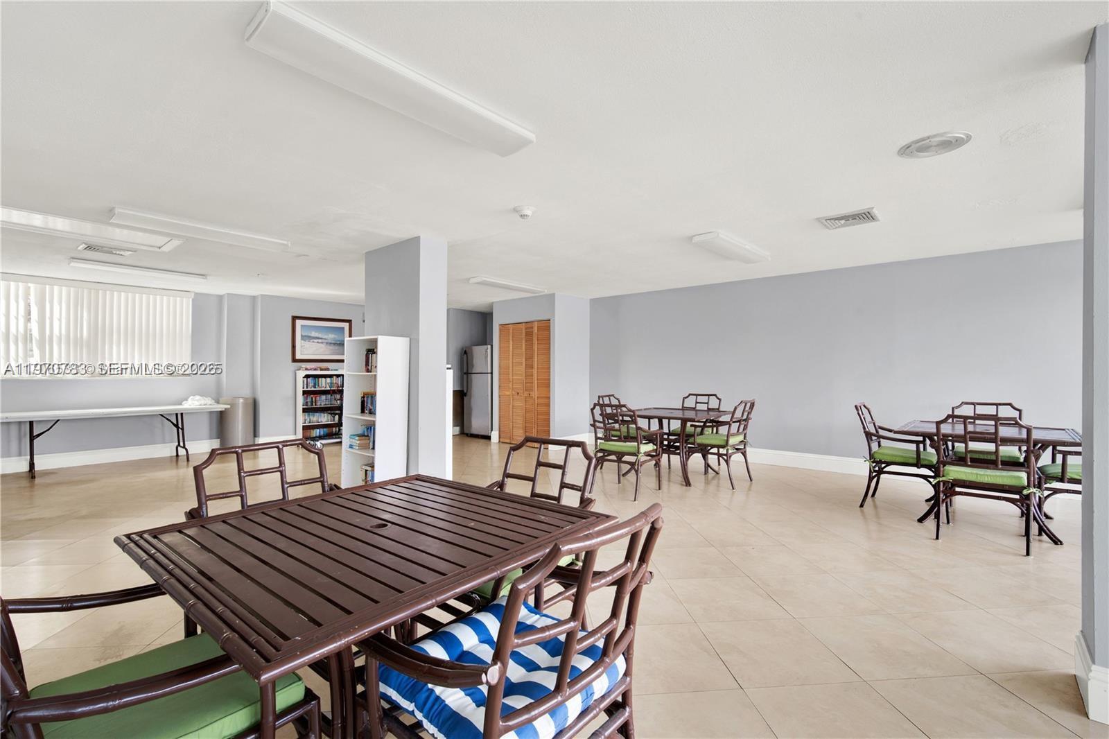 KEYSTONE HARBOR CLUB COND - Residential
