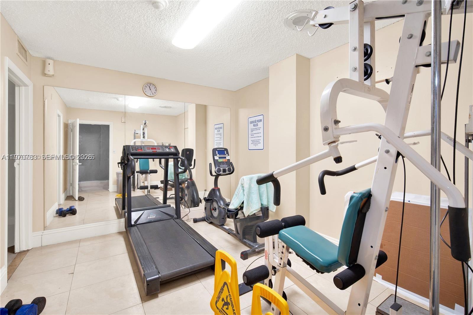 KEYSTONE HARBOR CLUB COND - Residential