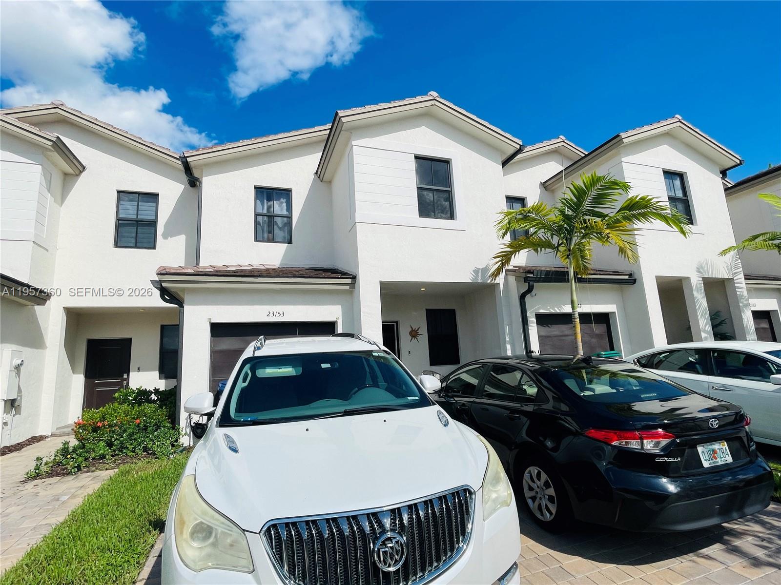 KENDALL ASSEMBLAGE NORTH - Residential