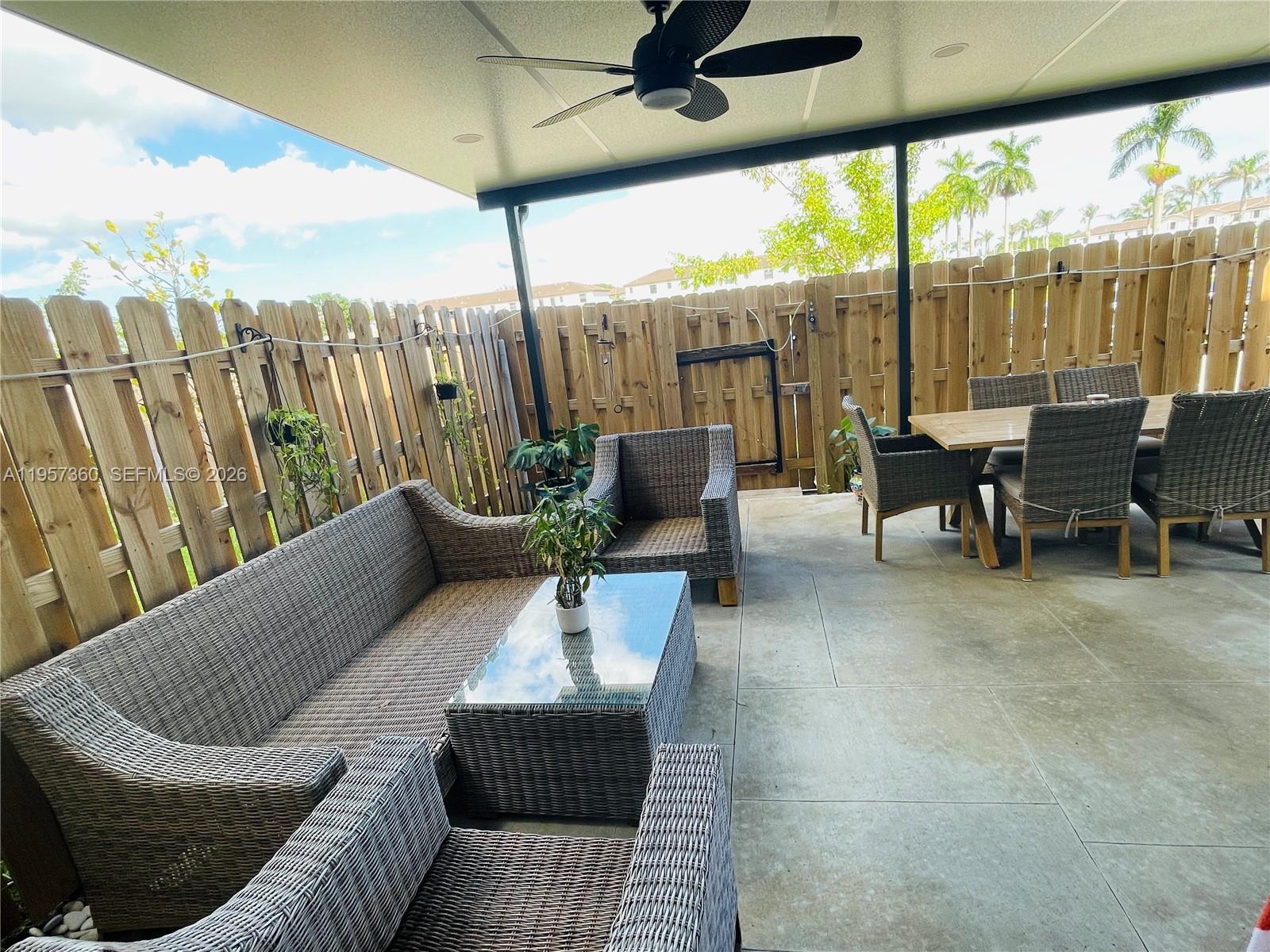 KENDALL ASSEMBLAGE NORTH - Residential
