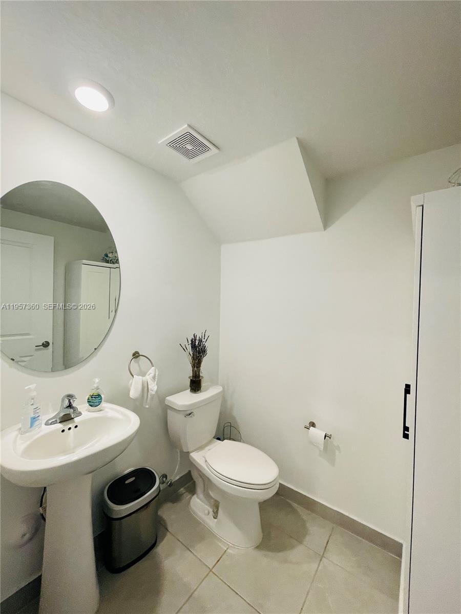 KENDALL ASSEMBLAGE NORTH - Residential
