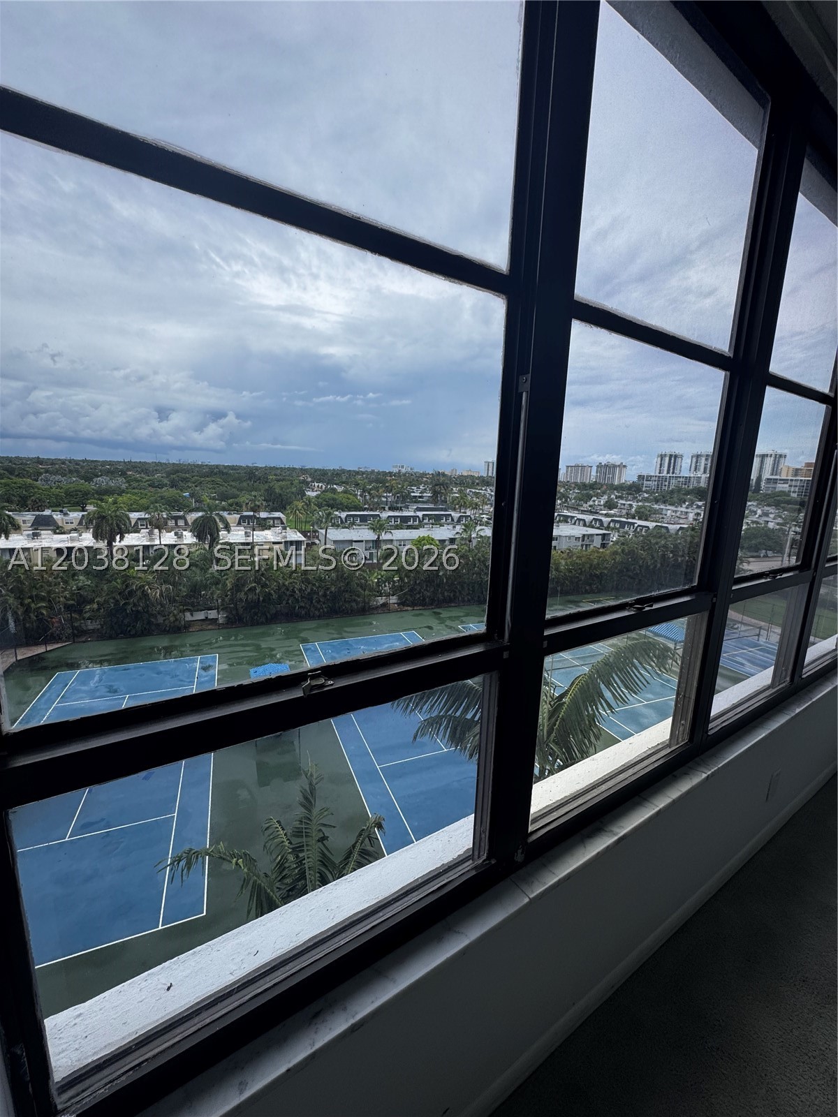 OLYMPUS CONDO PHASE - Residential Lease