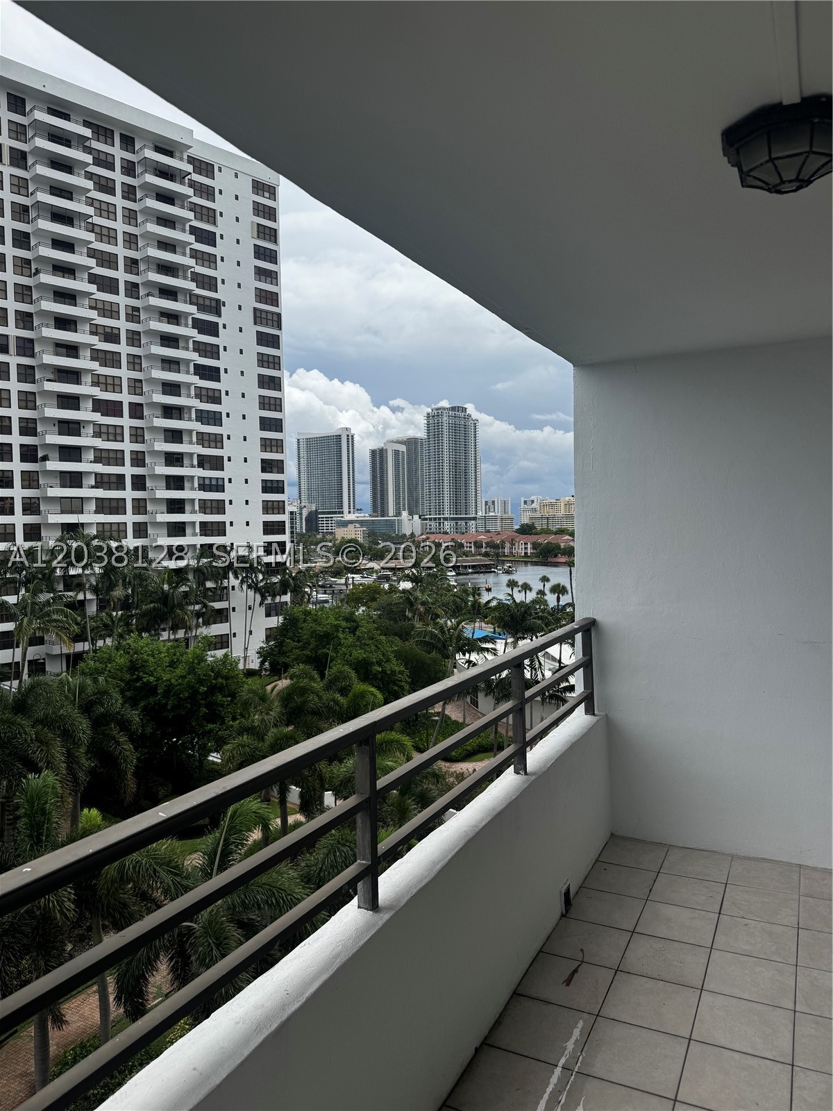 OLYMPUS CONDO PHASE - Residential Lease
