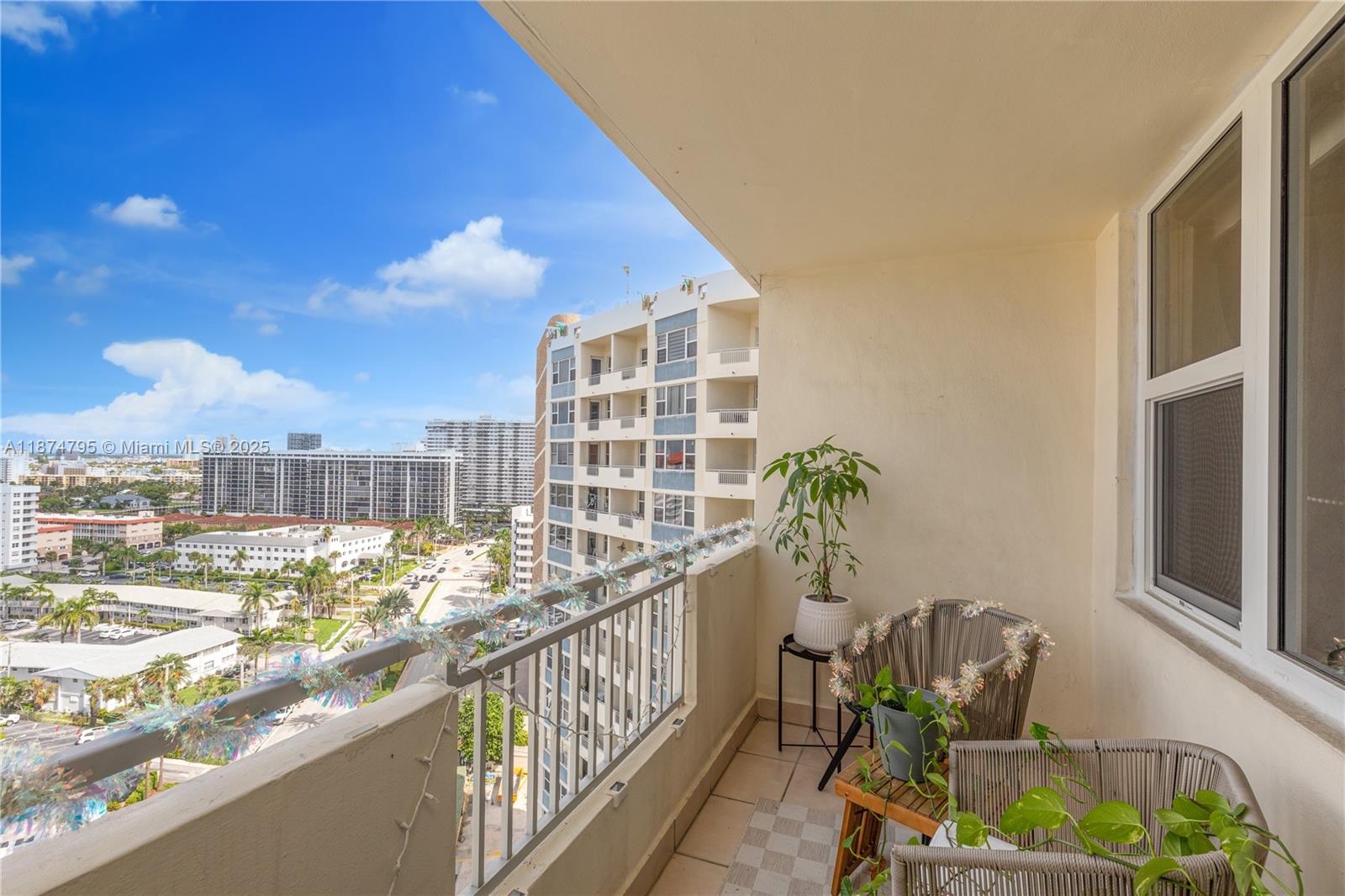 PARKER DORADO CONDO - Residential