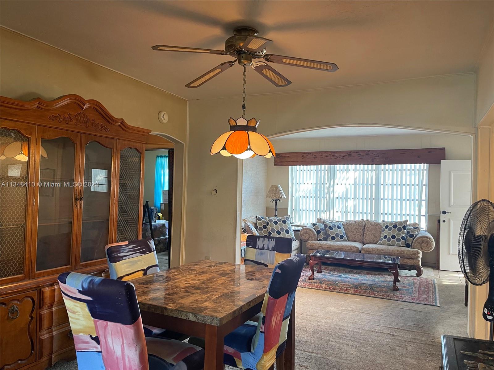PALM ESTATES - Residential