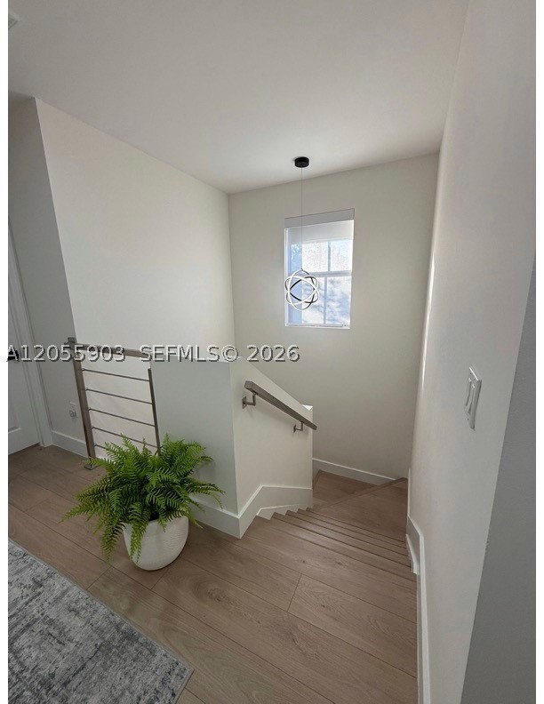 VINTAGE ESTATES - Residential