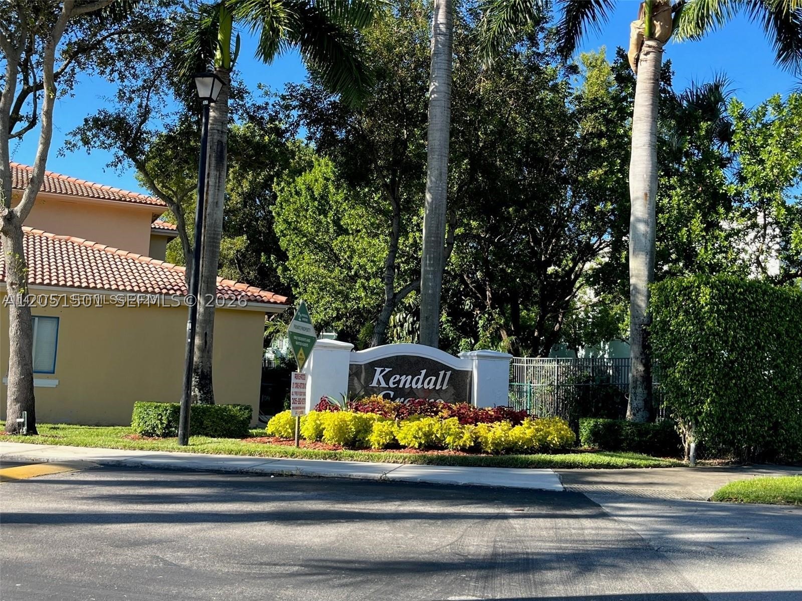 KENDALL GREENS CONDO - Residential Lease