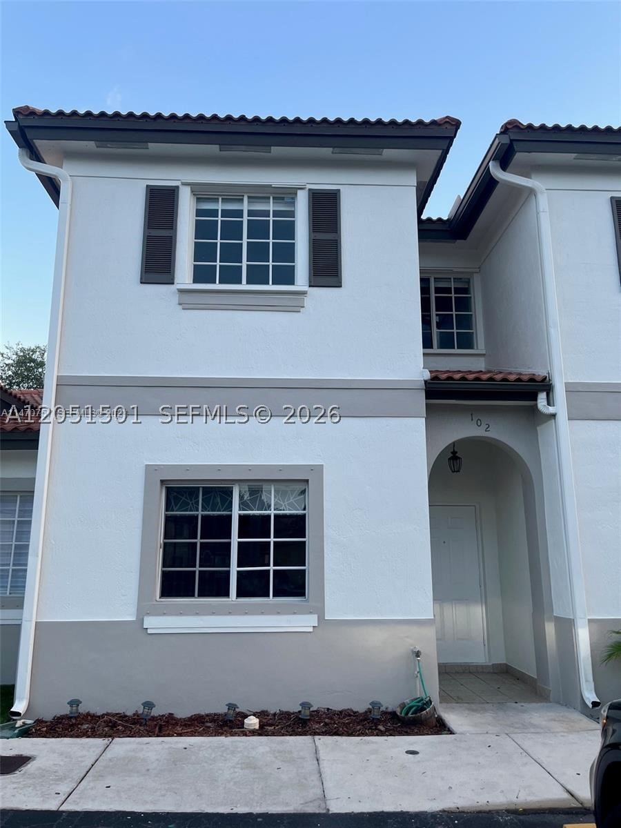 KENDALL GREENS CONDO - Residential Lease
