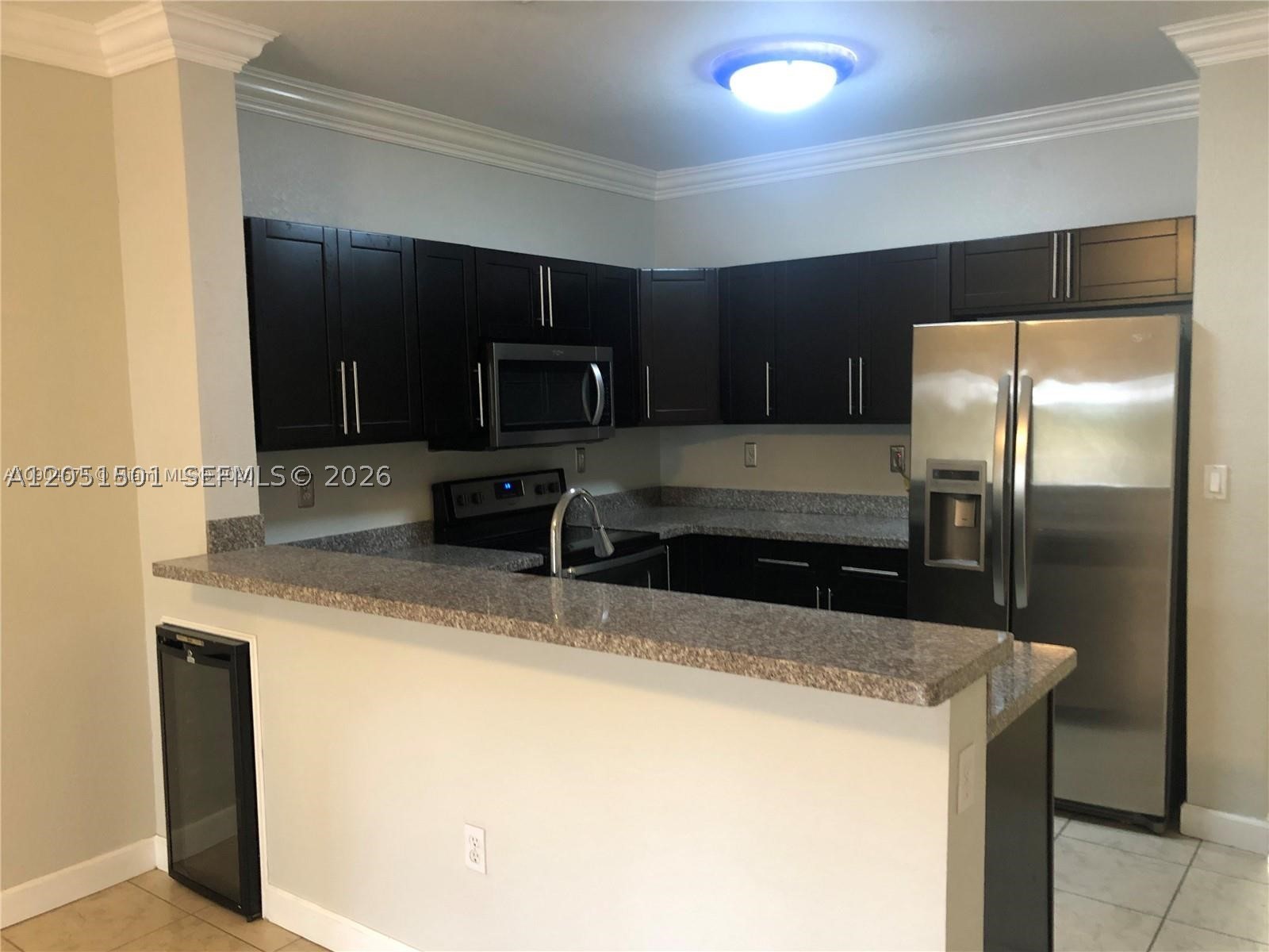 KENDALL GREENS CONDO - Residential Lease