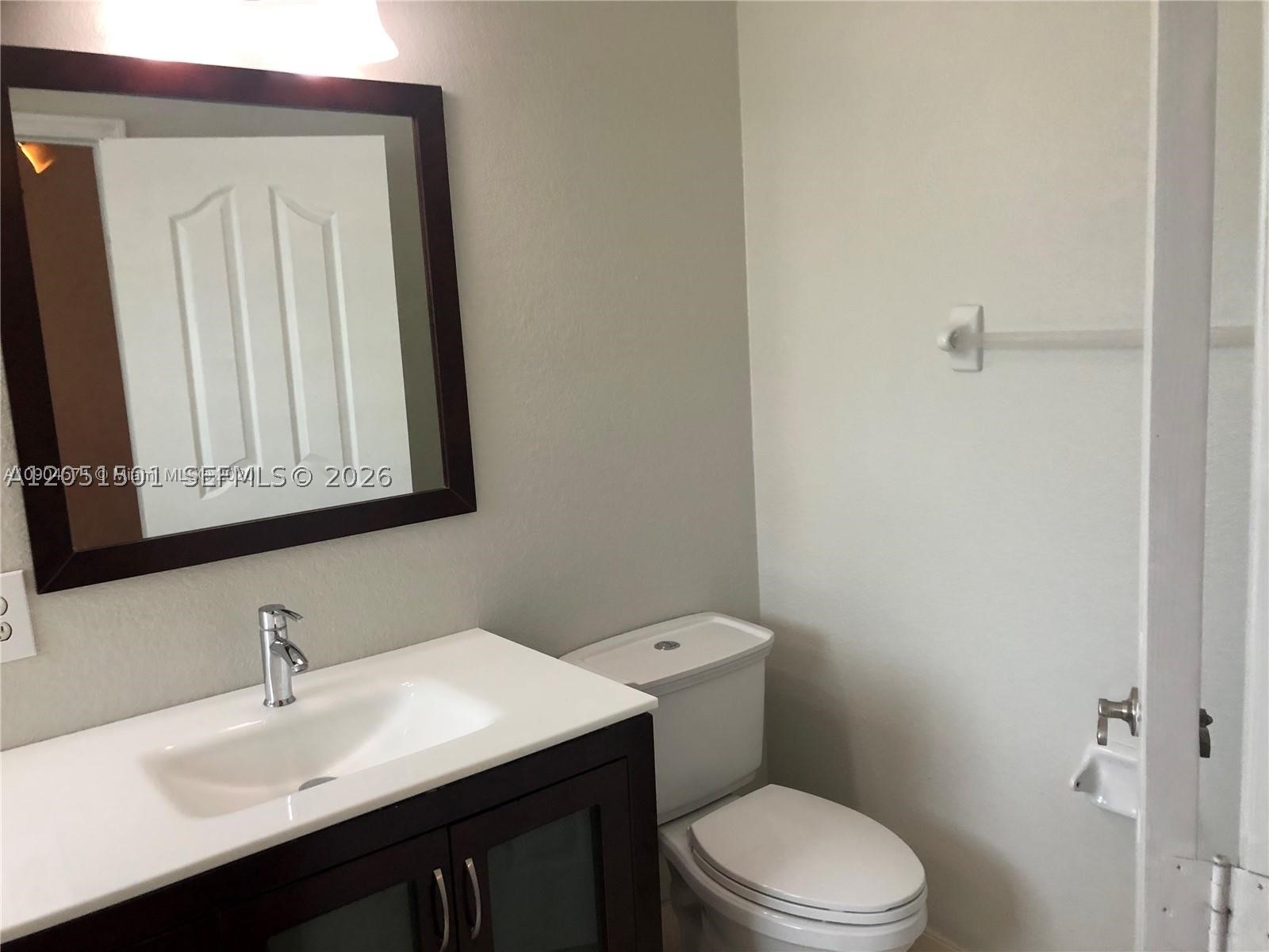 KENDALL GREENS CONDO - Residential Lease