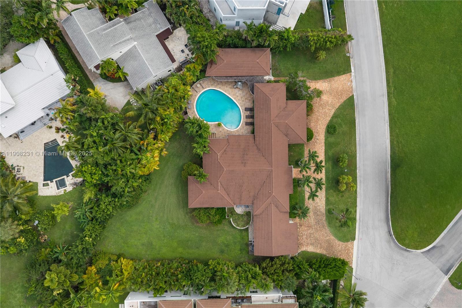 BAL HARBOUR RESIDENTIAL S - Residential