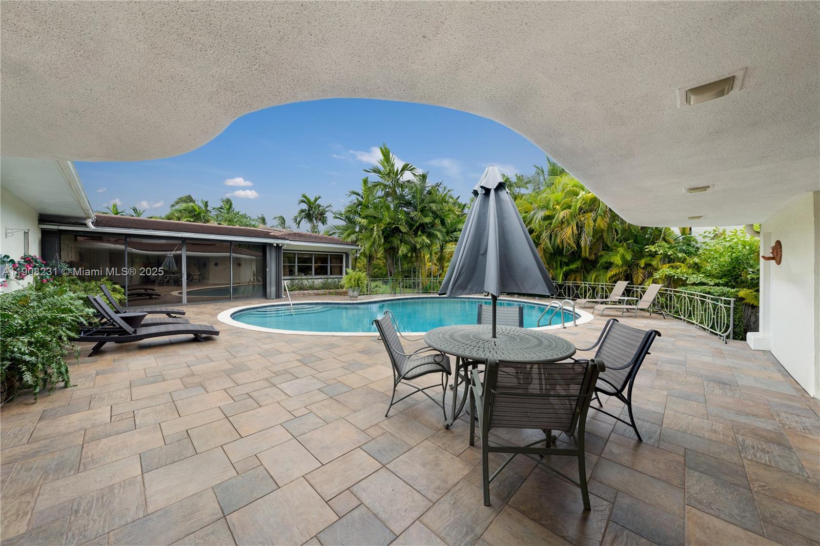 BAL HARBOUR RESIDENTIAL S - Residential