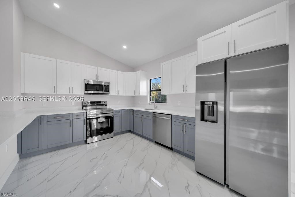 LEHIGH ACRES - Residential
