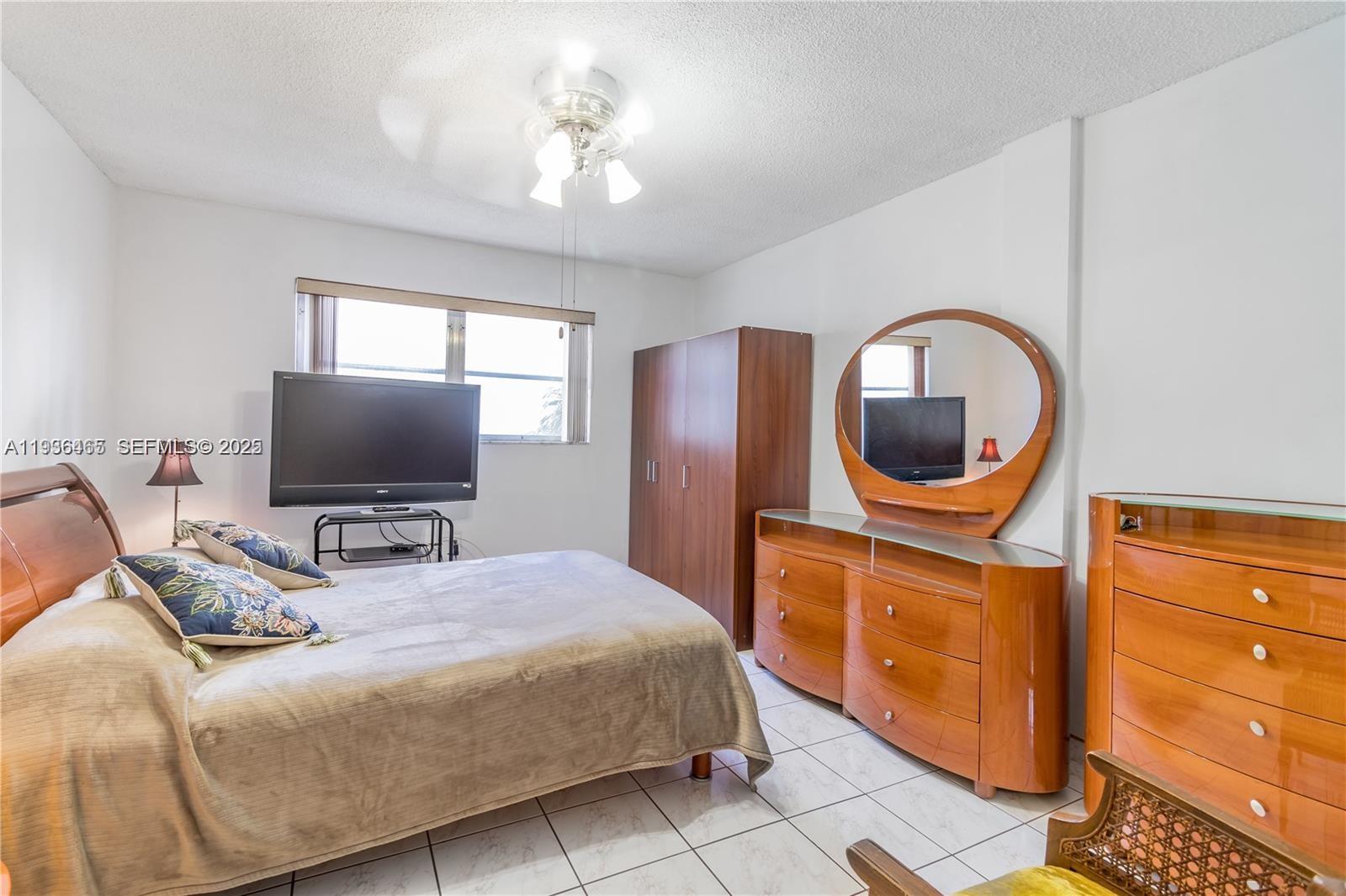 PENN TERRACE TOWERS CONDO - Residential