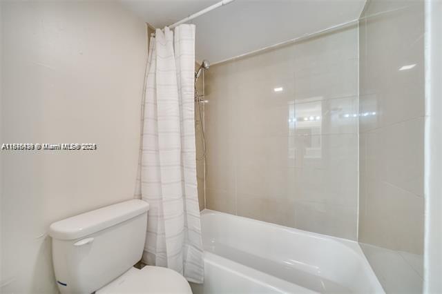 TOWN SQUARE CONDO - Residential