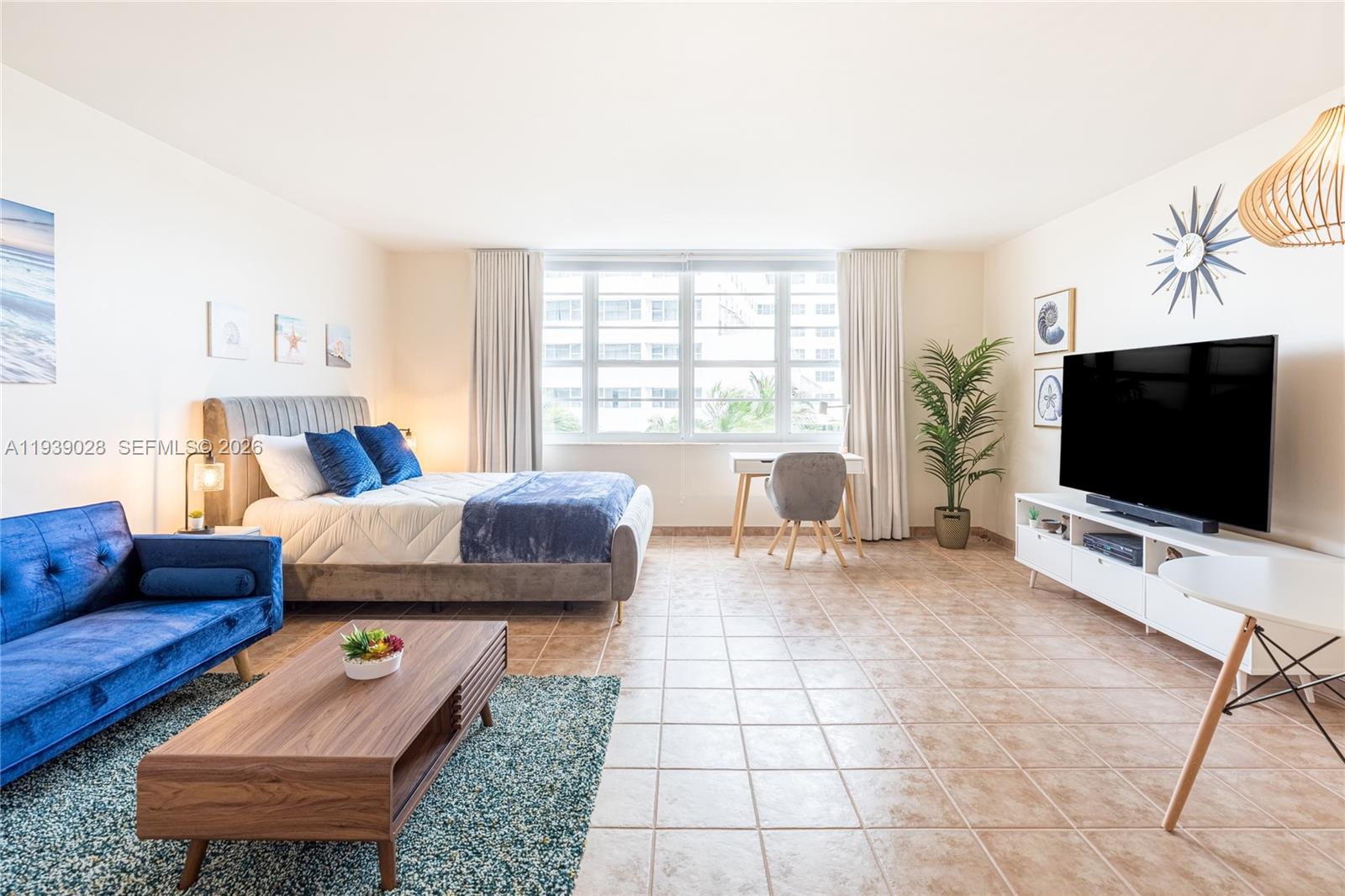 DECOPLAGE CONDO - Residential Lease