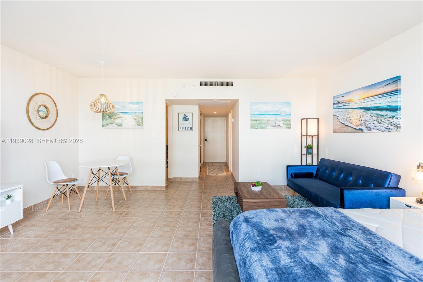 DECOPLAGE CONDO - Residential Lease
