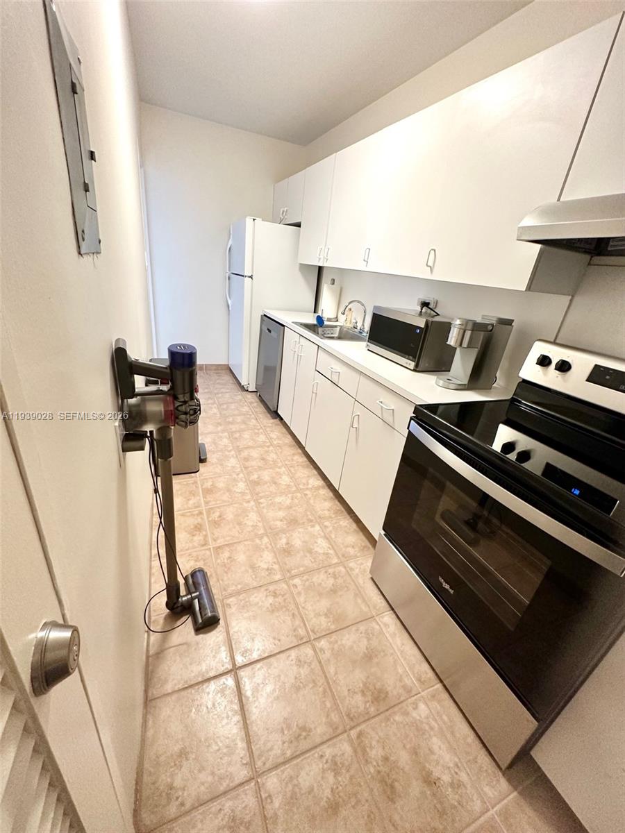DECOPLAGE CONDO - Residential Lease
