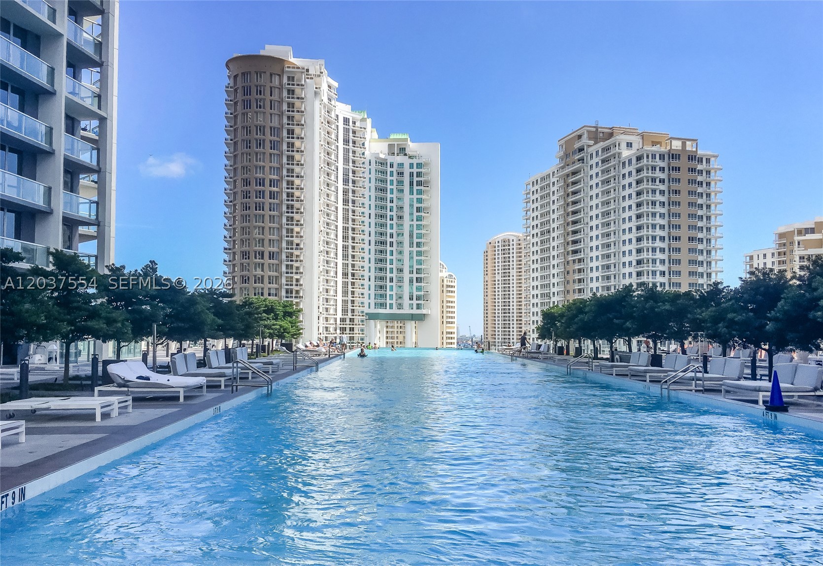 ICONBRICKELL CONDO NO 1 - Residential