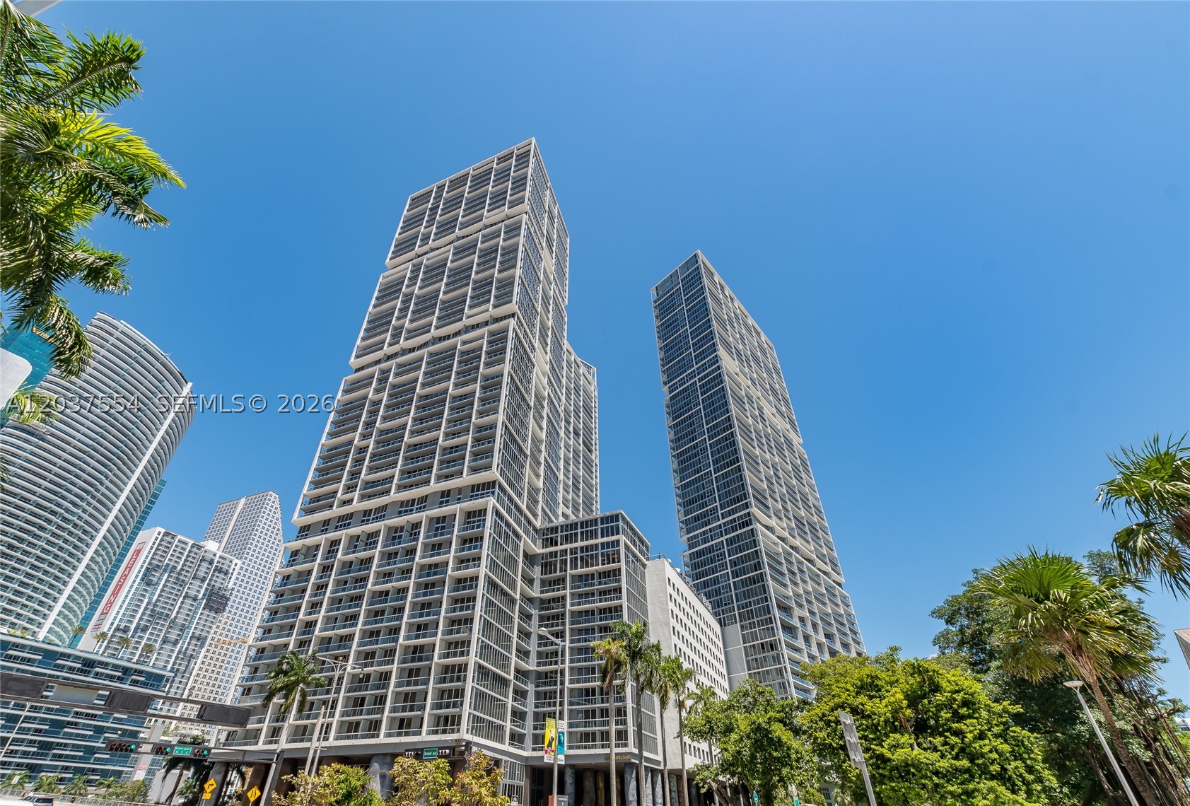 ICONBRICKELL CONDO NO 1 - Residential
