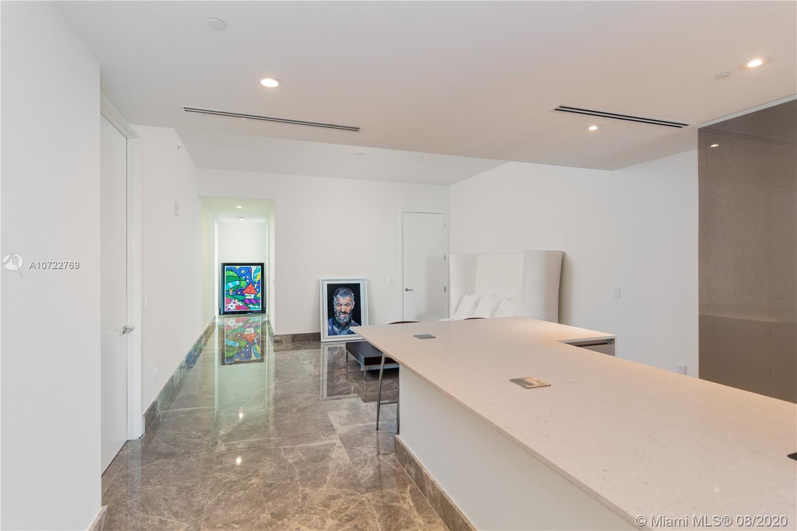 FENDI CHATEAU RESIDENCES - Residential