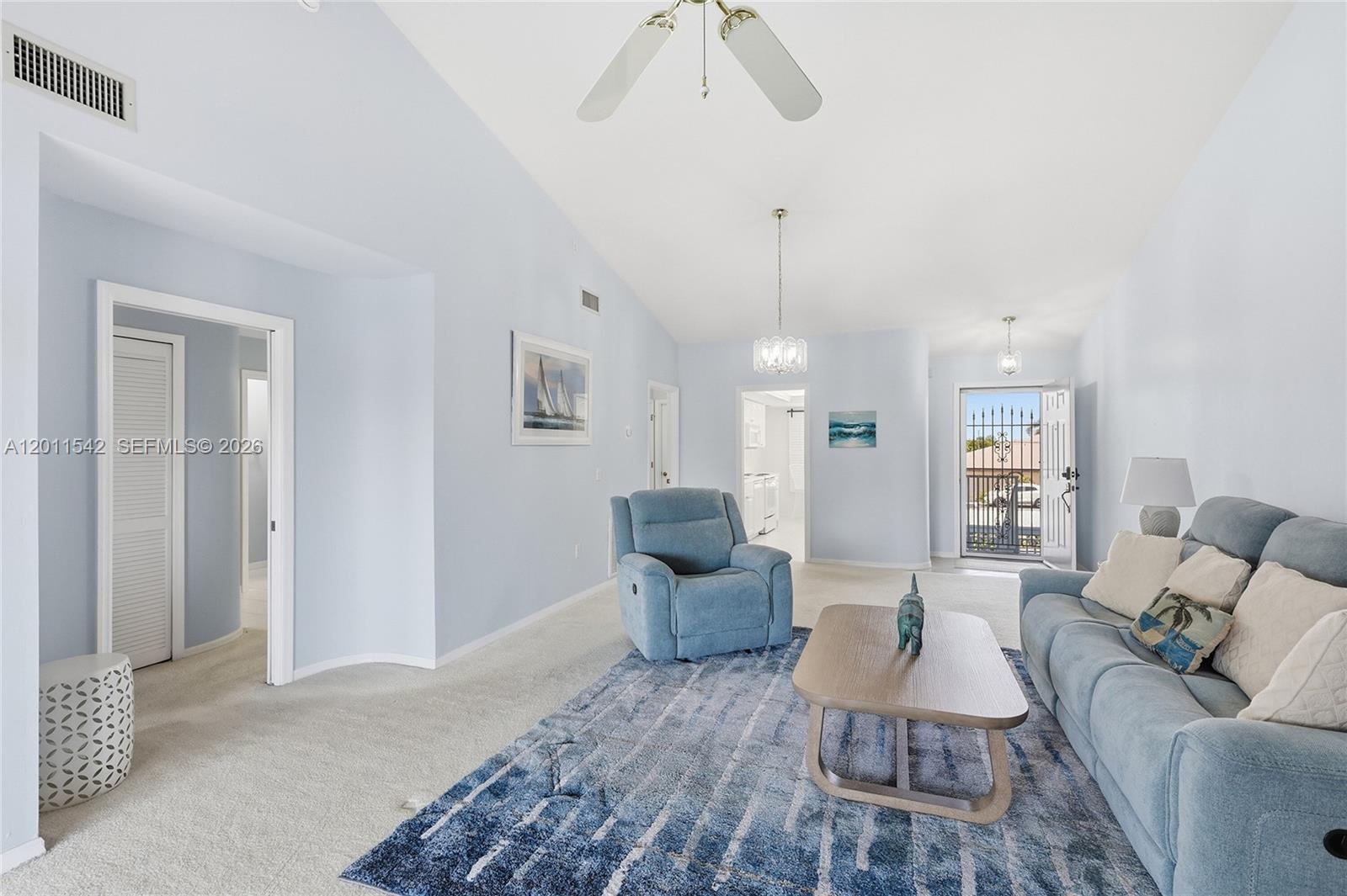 CORAL KEY - Residential