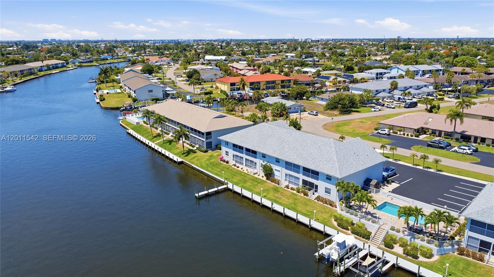 CORAL KEY - Residential